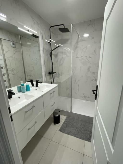 Appartement Familial De Qualite Paris Eksteriør billede